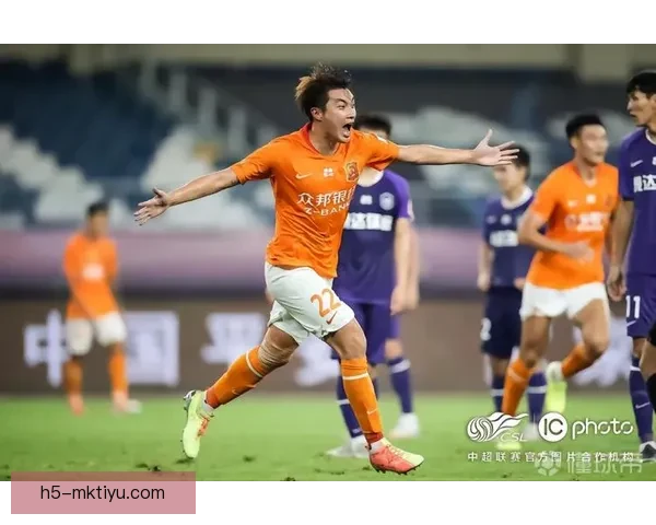 官方客家队长廖均健加盟广州豹